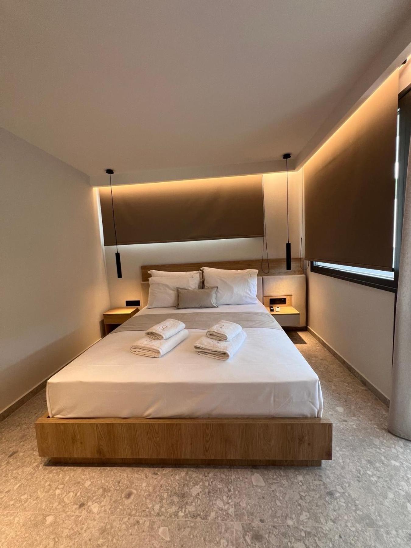 Sealuxe Living Aparthotel Nea Iraklitsa Bagian luar foto