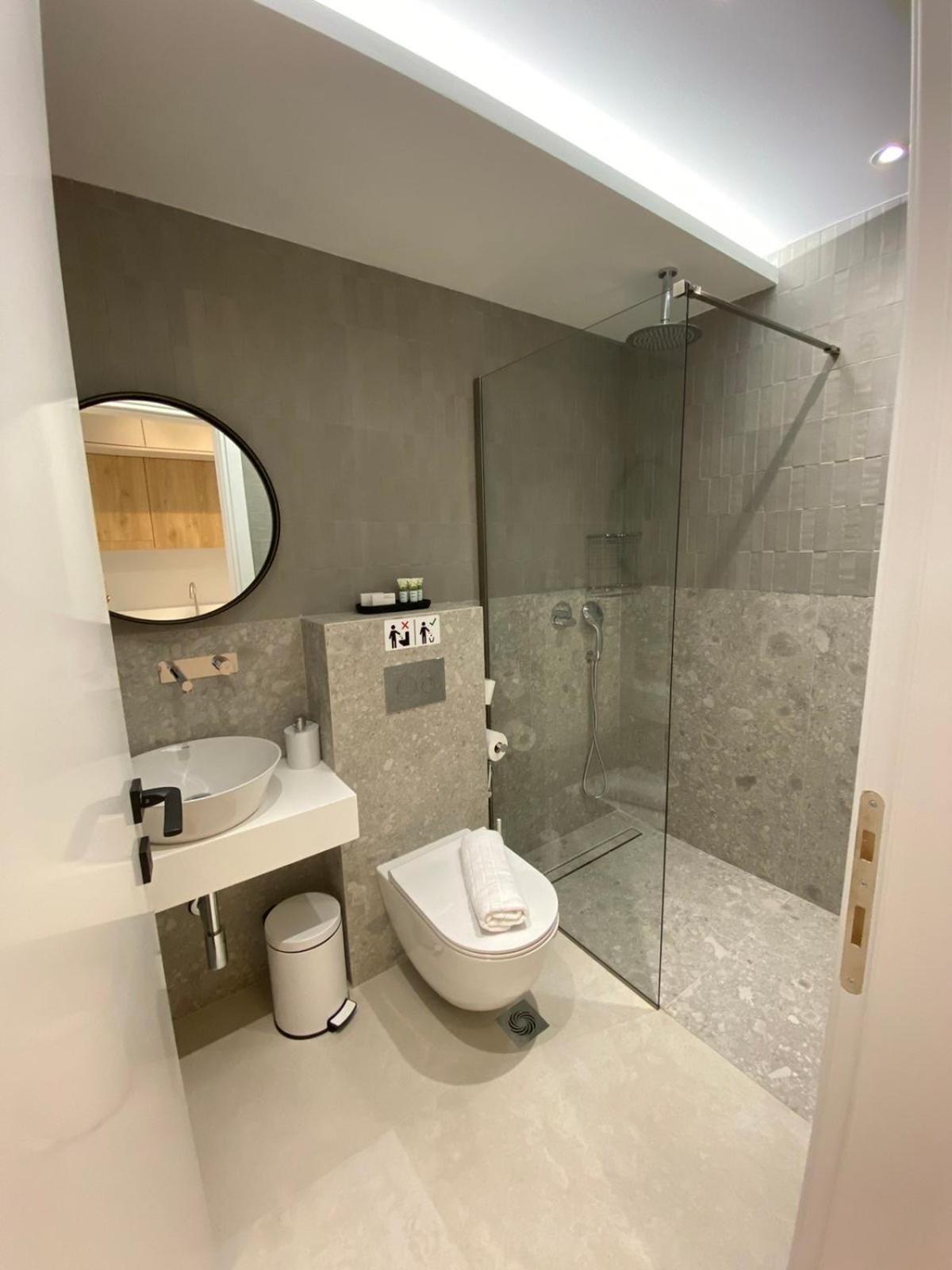 Sealuxe Living Aparthotel Nea Iraklitsa Bagian luar foto