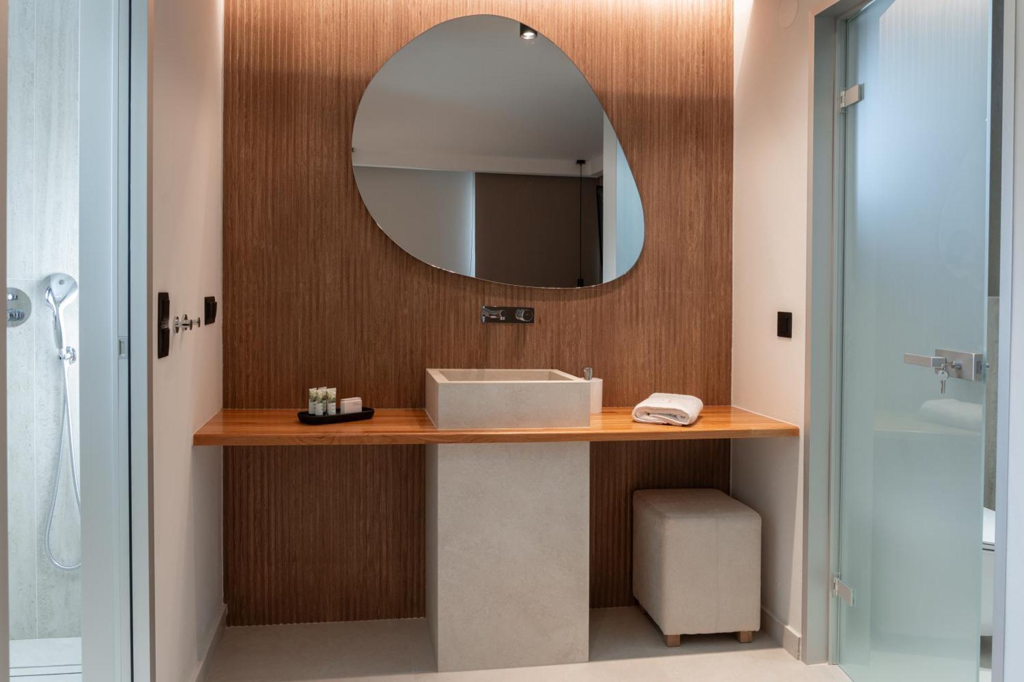 Sealuxe Living Aparthotel Nea Iraklitsa Bagian luar foto